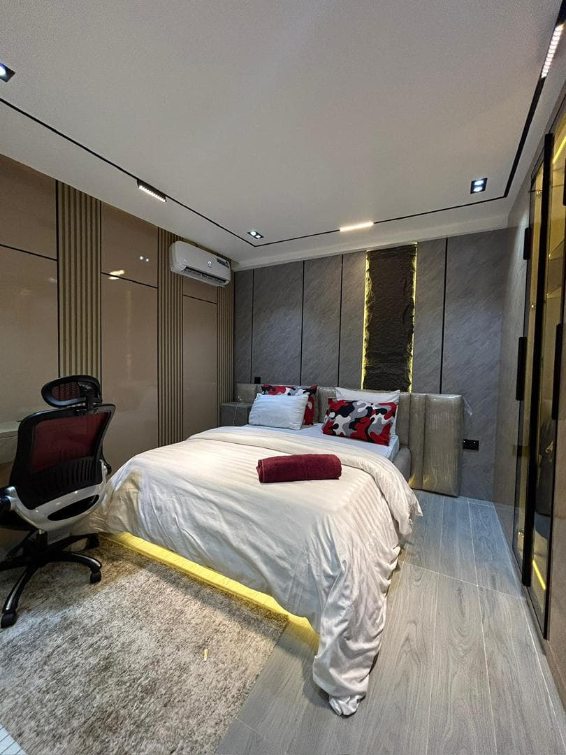 Wabi Sabi Lux 1‑Bedroom Apartment - Image 2