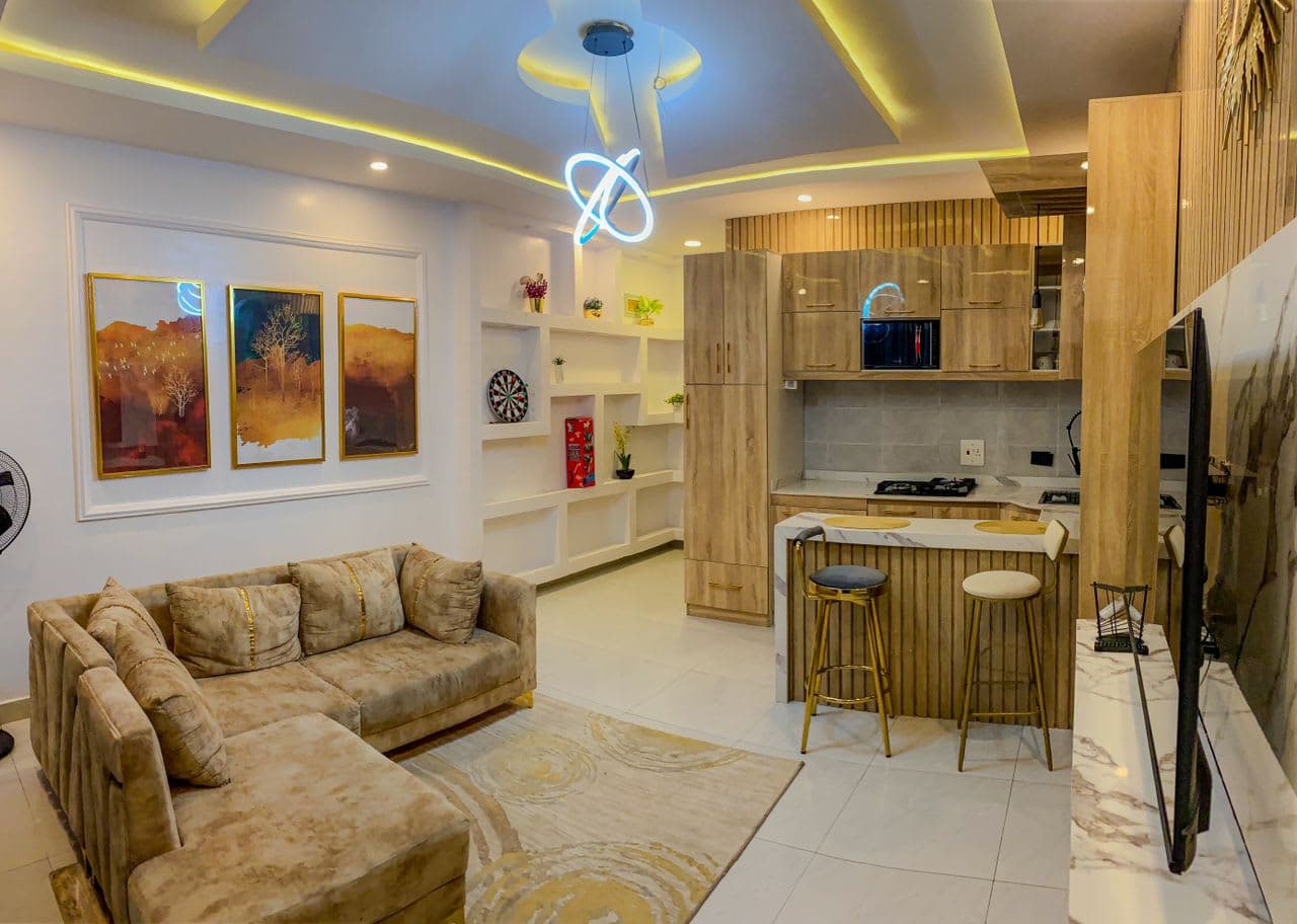 Luxury One Bedroom Apartment