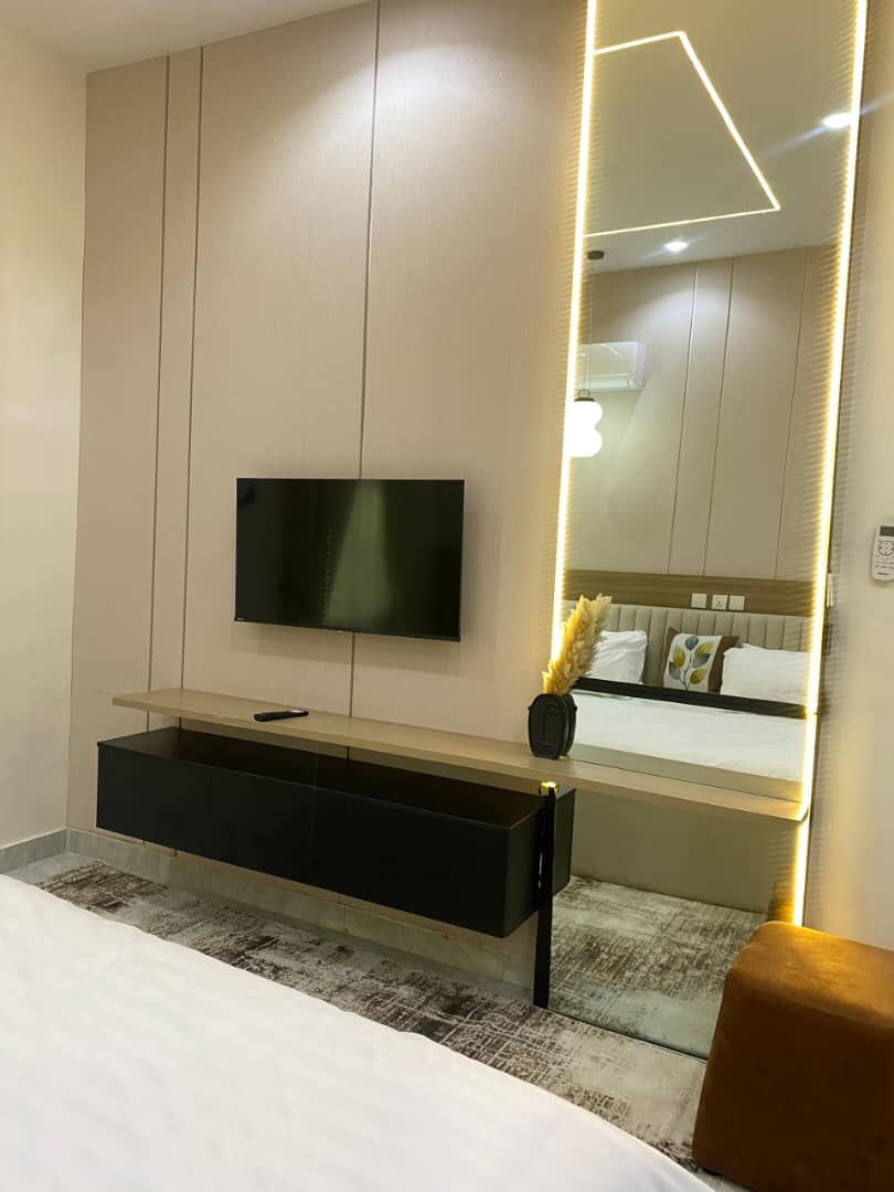 Prime 2-Bedroom Apartment in Lekki Phase 1 🏡✨ - Unit 2 - Image 4