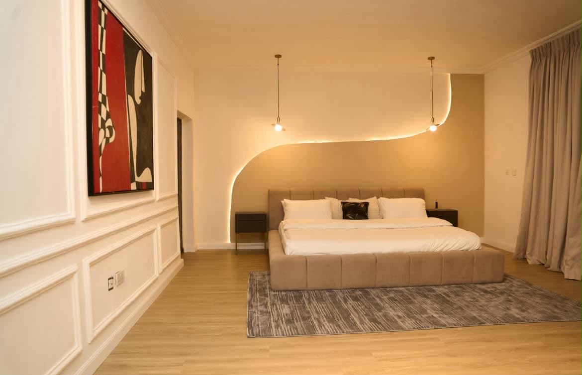 Luxury 2 Bedroom Apartment in Ikate - Image 5