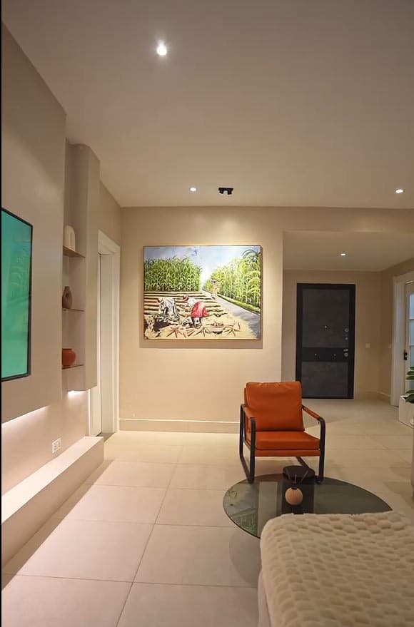 Eva Luxury & Spacious 1 Bedroom - Image 5