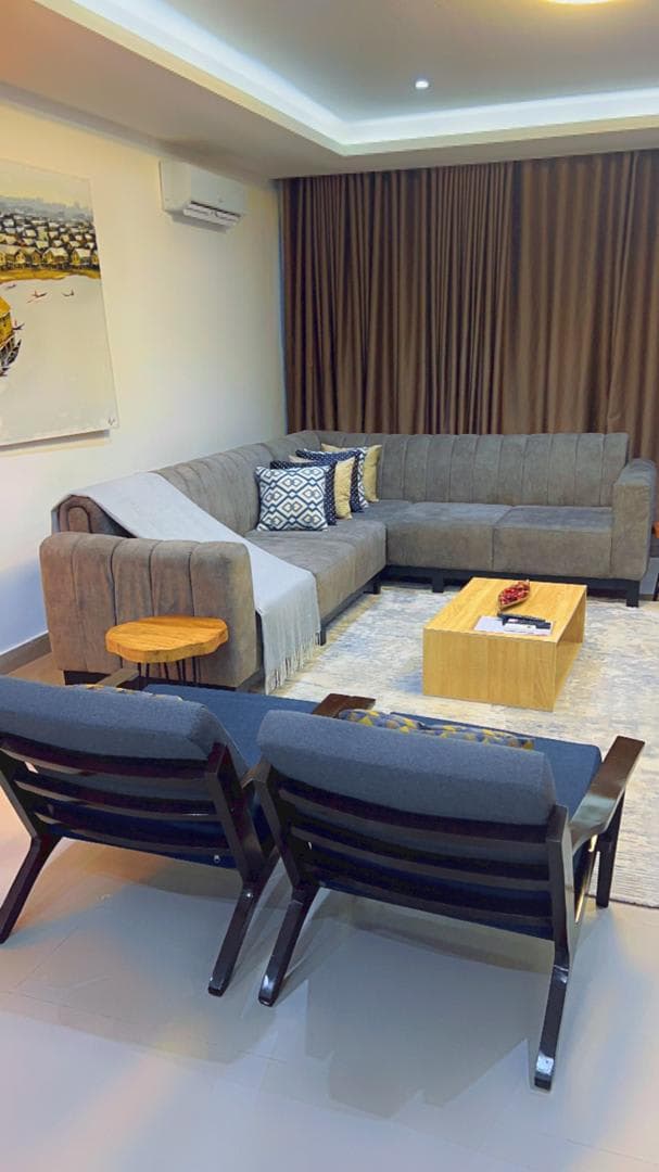 Luxury 3 - Bedroom Apartment in Lekki - Image 2