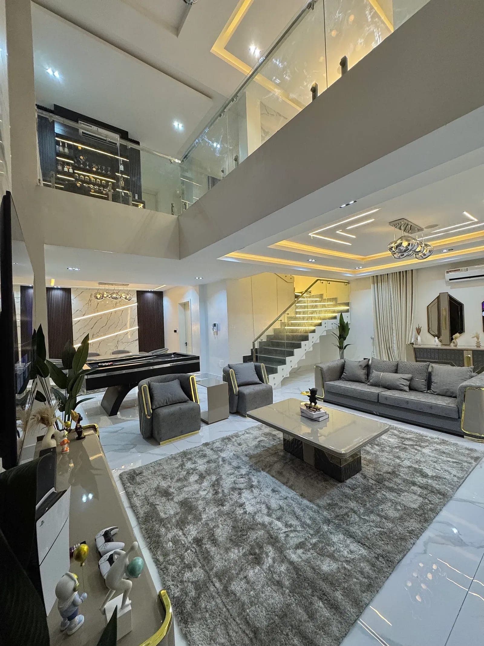 Prime Elite 6 Bedroom Duplex - Image 2