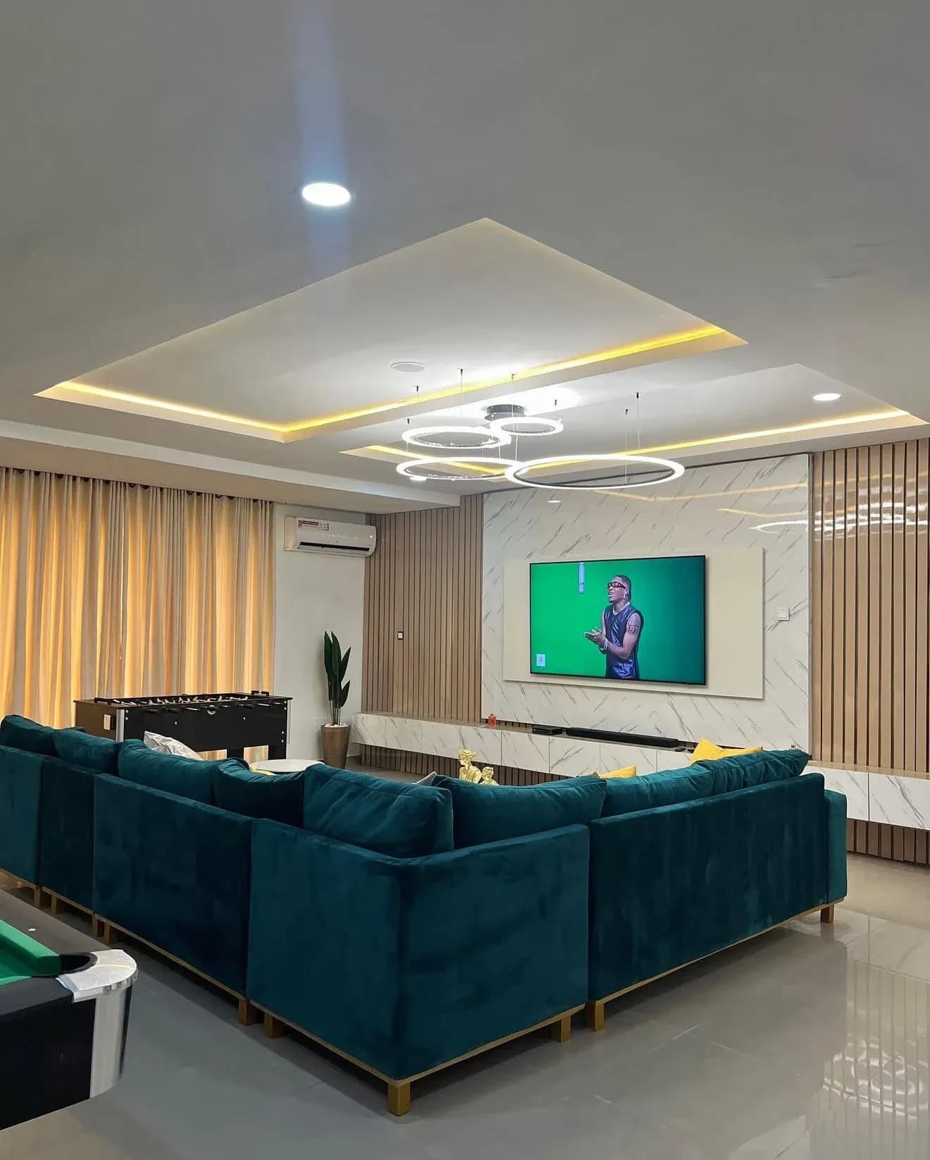 Lavender Premium Luxury Serviced Apartment