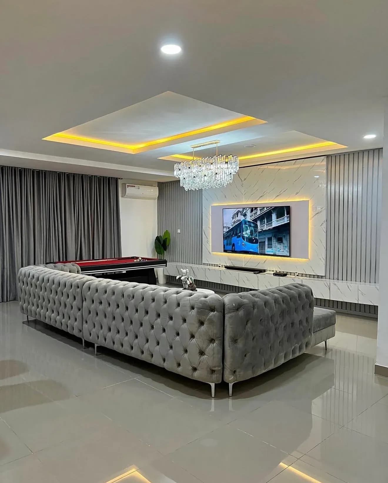 Posh Premium Luxury Serviced Apartment