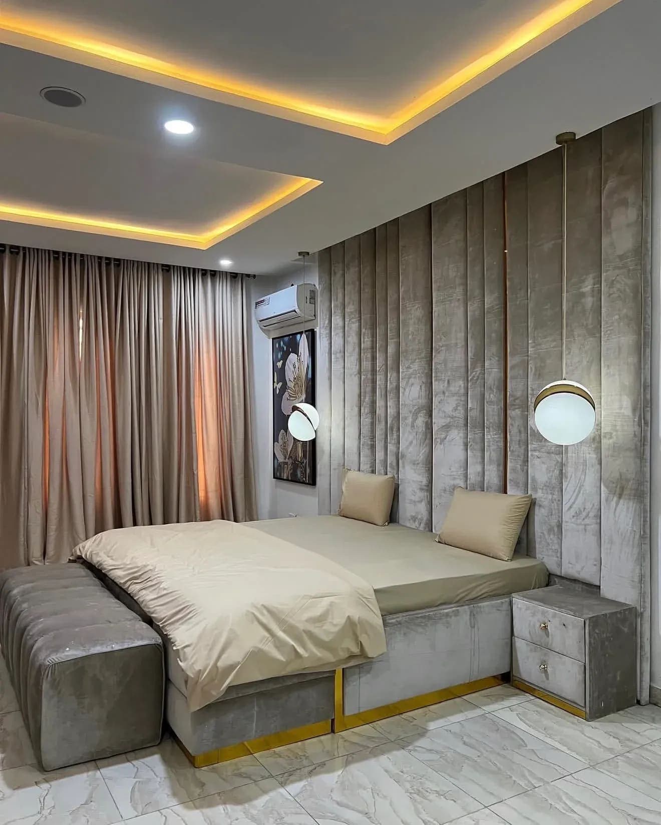 Posh Premium Luxury Serviced Apartment - Image 4