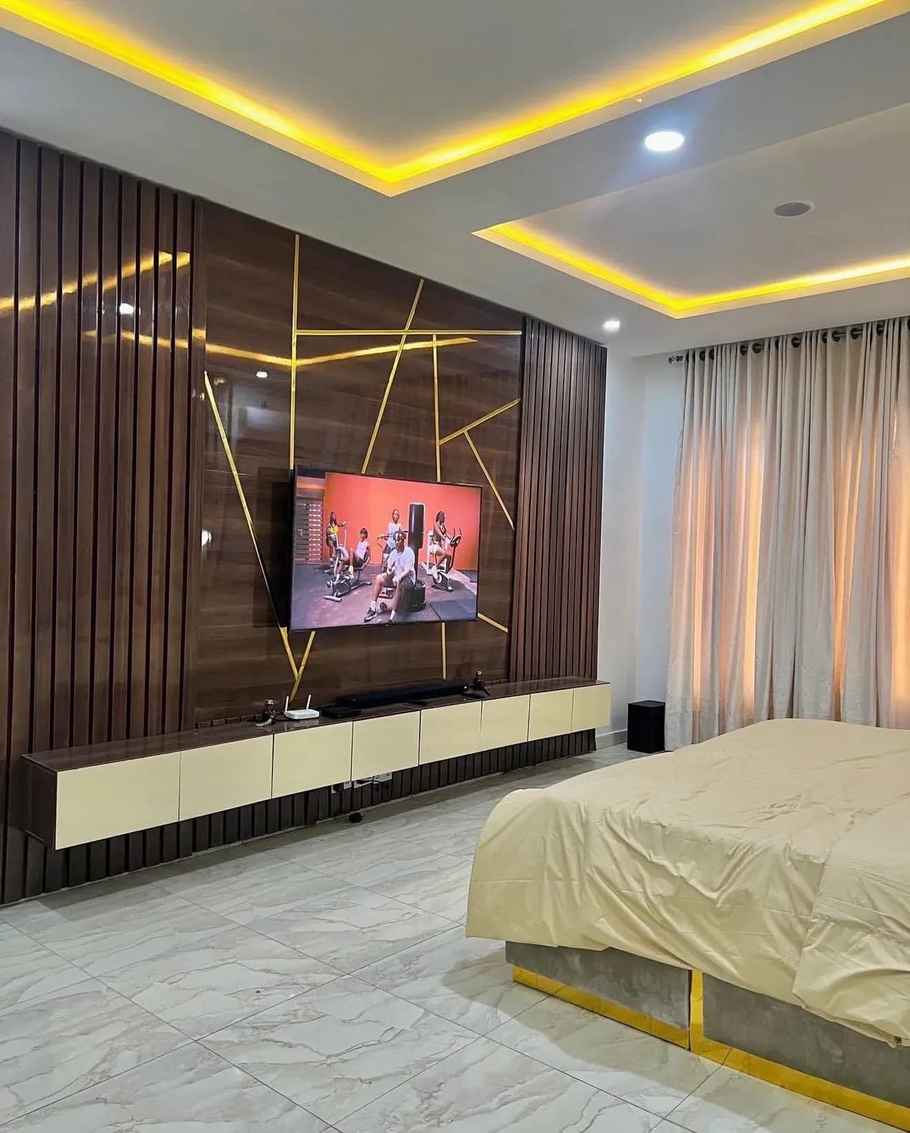 Cozy Premium Luxury Serviced Apartment - Image 4