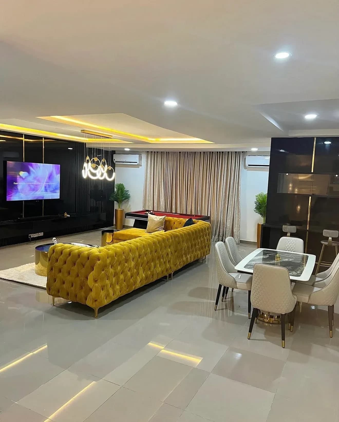 Gold Premium Luxury Serviced Apartment - Image 2