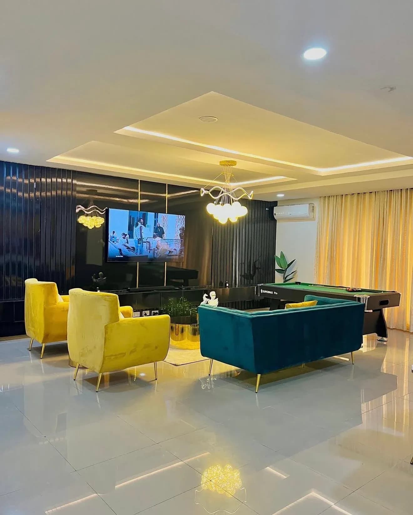 Sweet Premium Luxury Serviced Apartment - Image 2