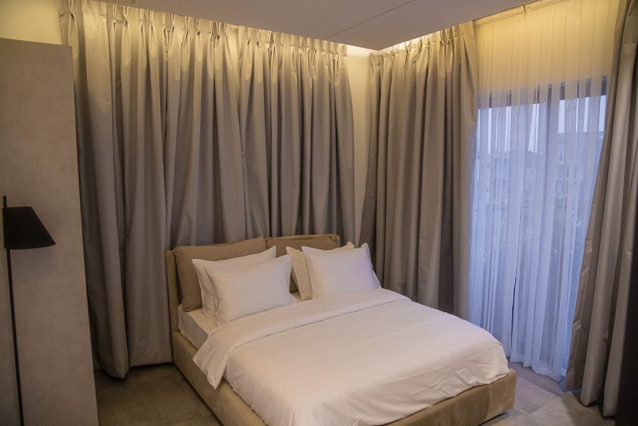 The Platinum Suite – Luxury 3-Bedroom Serviced Apartment - Image 4