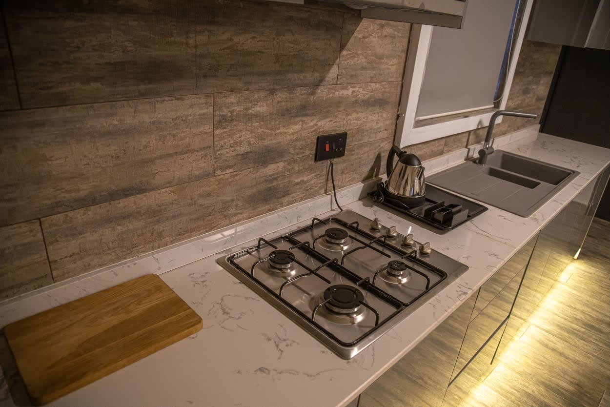 The Platinum Suite – Luxury 3-Bedroom Serviced Apartment - Image 5