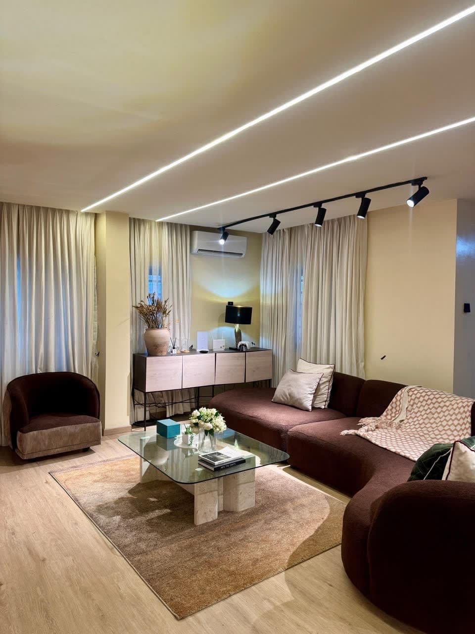 Executive 2 Bedroom Shortlet Apartment in Lekki Phase 1 | Fully Furnished & Secure