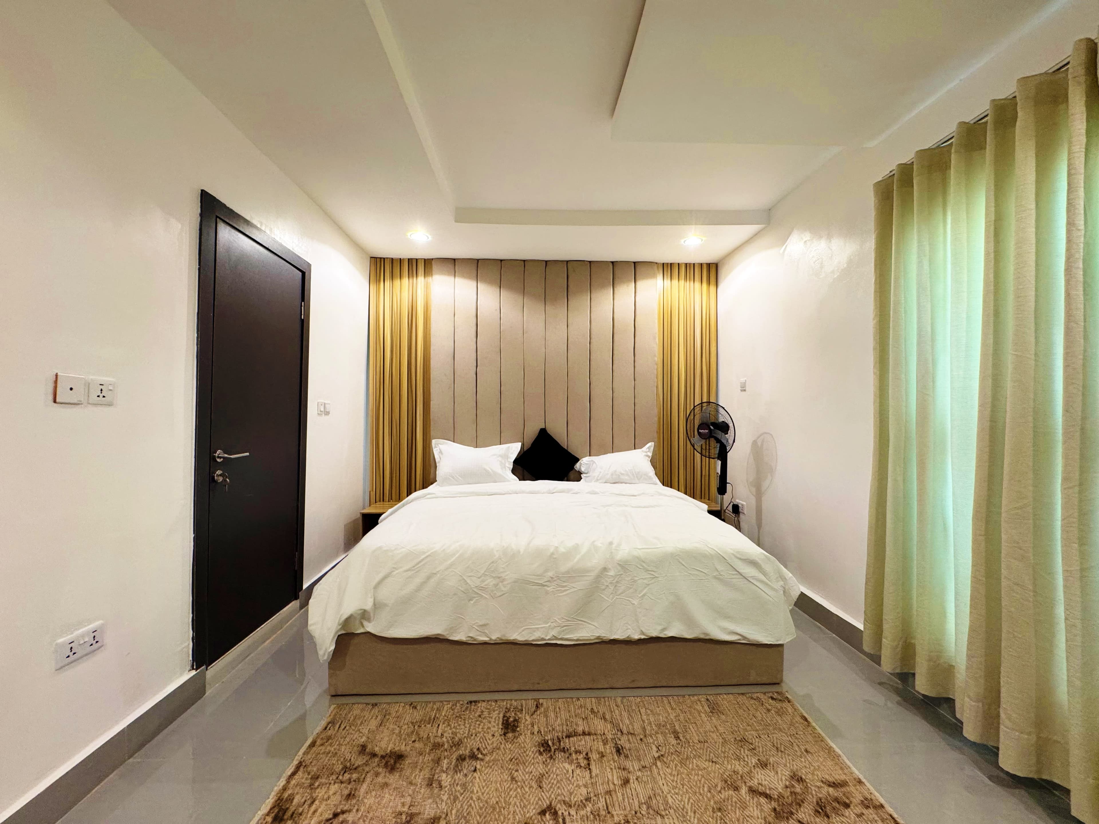 Aydel Apartment 3- Bedroom - Image 2