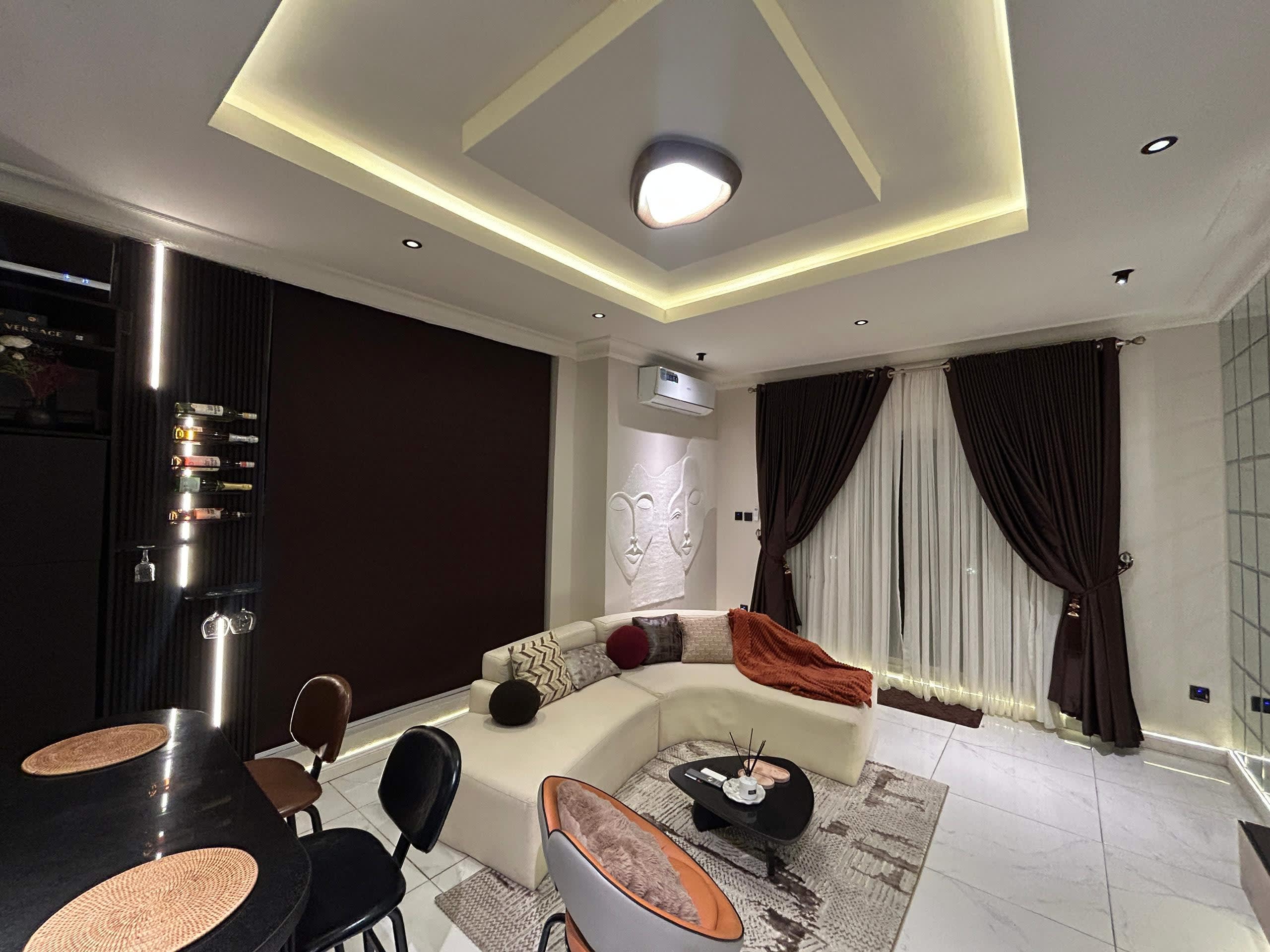 Tastefully Furnished 1-Bedroom - Image 4
