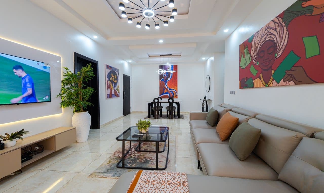 Luxury 2-Bedroom Apartment at Ikoyi