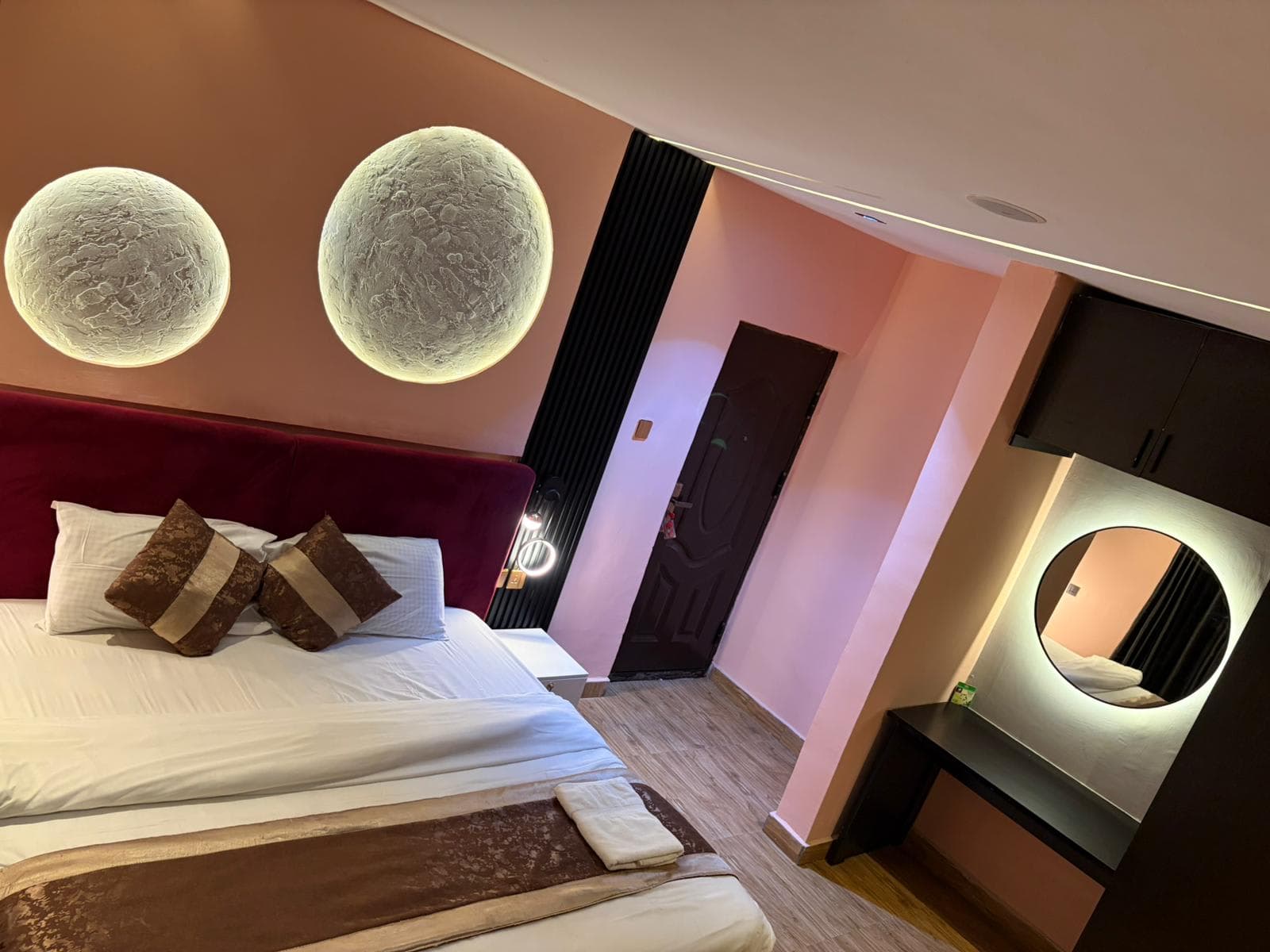 Serene 1-Bedroom Haven in Abeokuta - Image 5