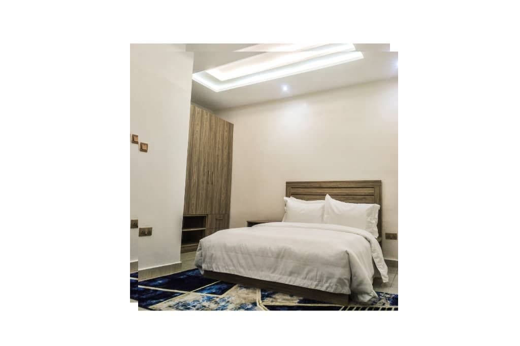 Luxury 1-Bedroom Apartment at Wuse, Abuja, Fct - Image 4
