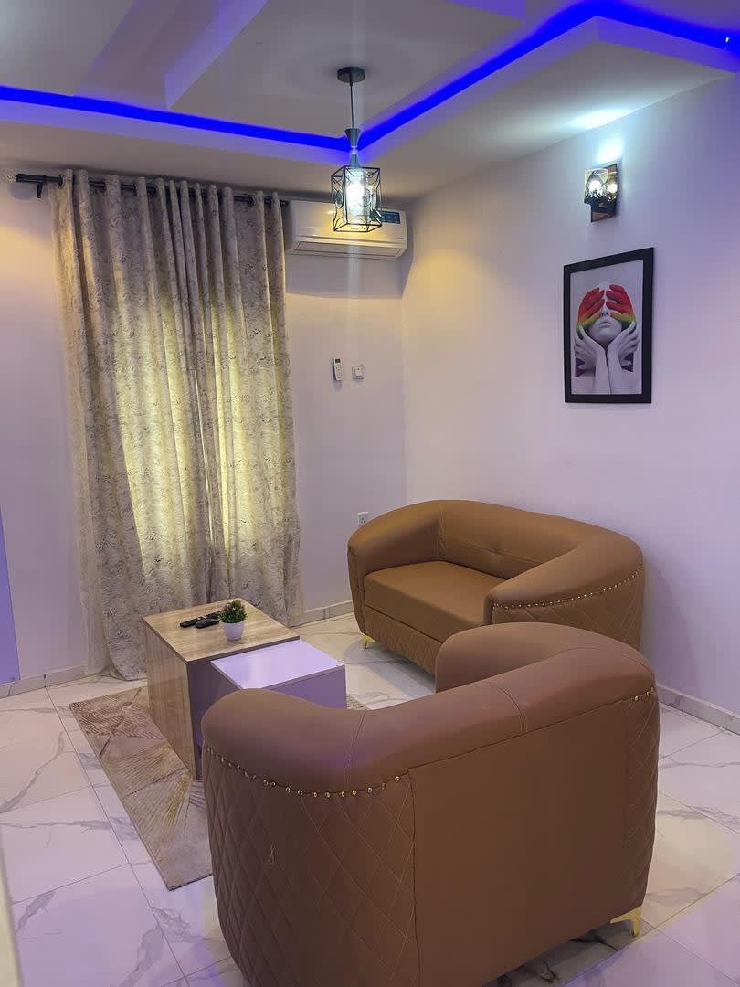 Jmc Apartments - Image 3