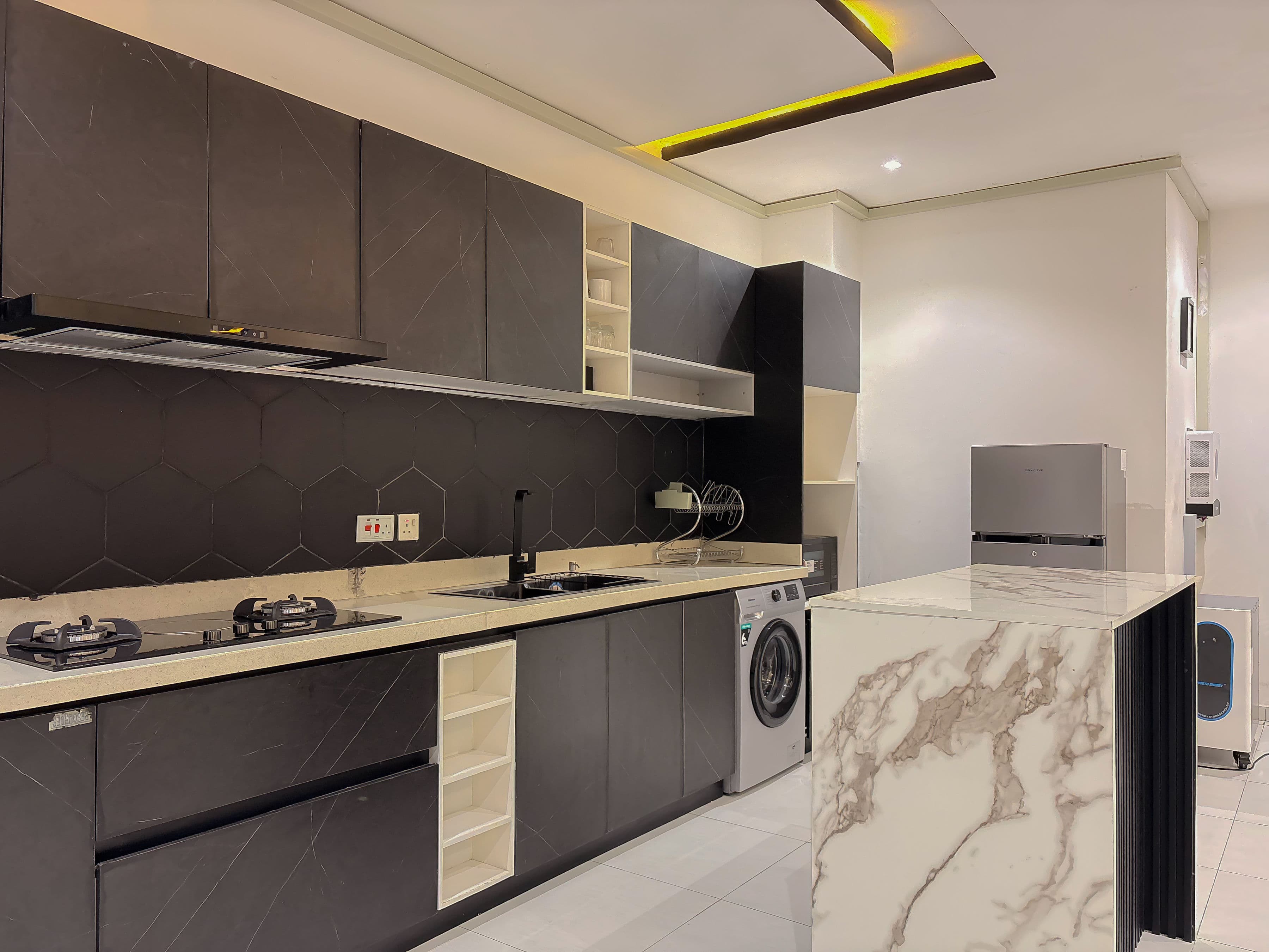 Awesome 2-bed Flat in the serene XVI Apartments Ikate - Image 4